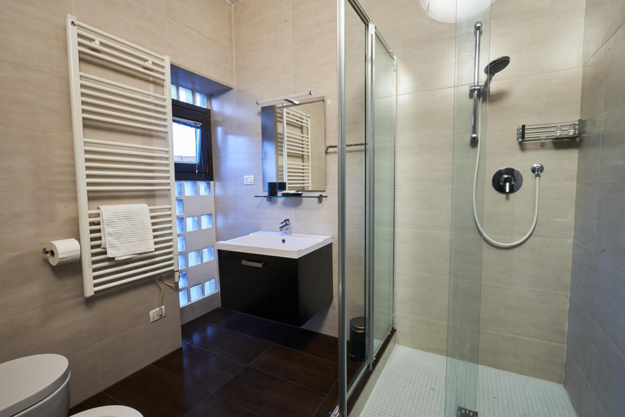 Gallery Suite The Turin Center Apartment 5 Floor, Free Garage, Big Terrace Dış mekan fotoğraf